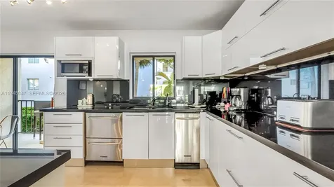 10090 Bay Harbor Terrace Bay Harbor Islands FL 33154