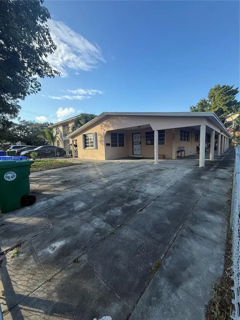 5181 NW 5th Street Miami FL 33126