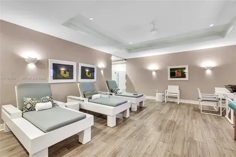 10101 Collins Avenue Bal Harbour FL 33154