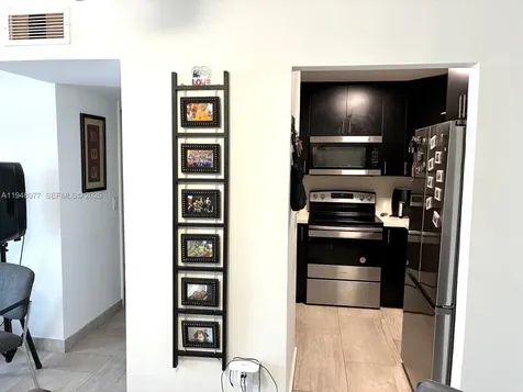 6820 W Flagler Street Miami FL 33144