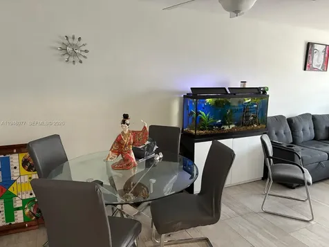 6820 W Flagler Street Miami FL 33144