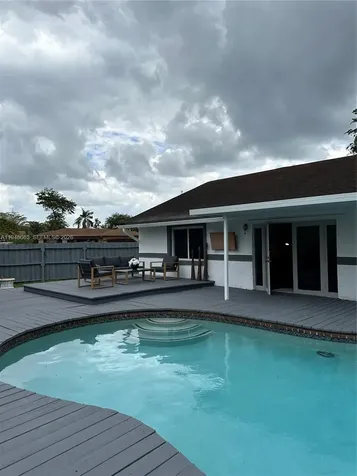 3594 SW 69th Avenue Miramar FL 33023