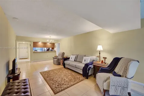 1713 Whitehall Drive Davie FL 33324