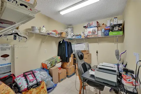 1713 Whitehall Drive Davie FL 33324