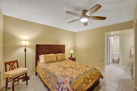 1713 Whitehall Drive Davie FL 33324