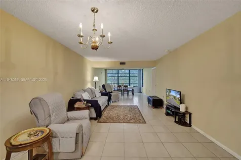 1713 Whitehall Drive Davie FL 33324