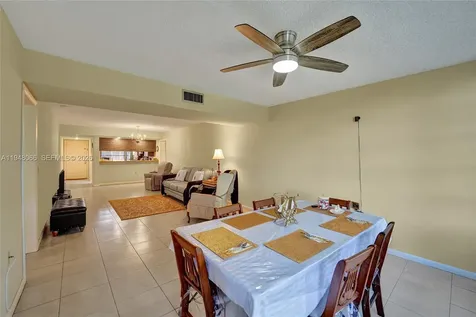 1713 Whitehall Drive Davie FL 33324