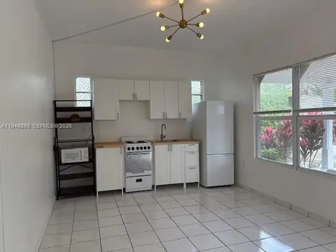 752 NW 24th Court Miami FL 33125