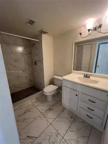 379 Lakeview Drive Weston FL 33326