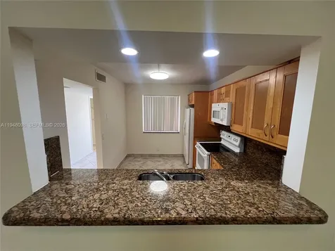 379 Lakeview Drive Weston FL 33326