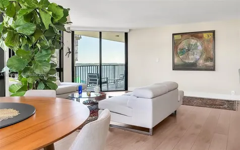 1865 Brickell Avenue Miami FL 33129