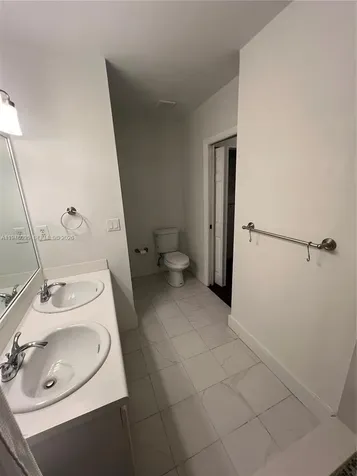 561 Racquet Club Road Weston FL 33326