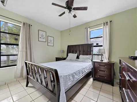 25410 SW 127 Avenue Homestead FL 33032