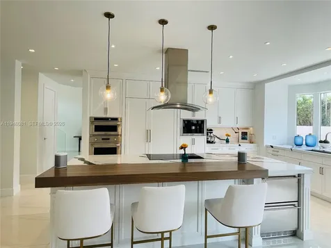 7233 SW 122nd Place Miami FL 33183
