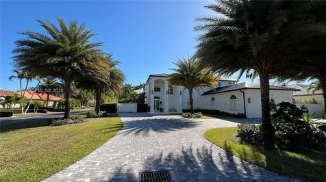 7233 SW 122nd Place Miami FL 33183