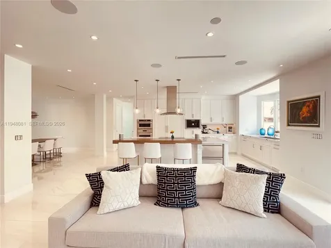 7233 SW 122nd Place Miami FL 33183