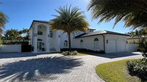 7233 SW 122nd Place Miami FL 33183
