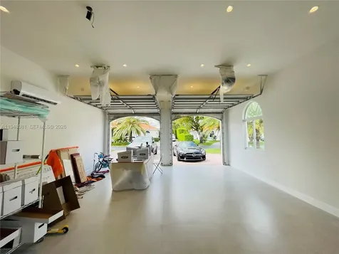 7233 SW 122nd Place Miami FL 33183