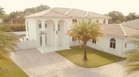 7233 SW 122nd Place Miami FL 33183