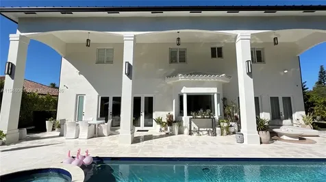 7233 SW 122nd Place Miami FL 33183