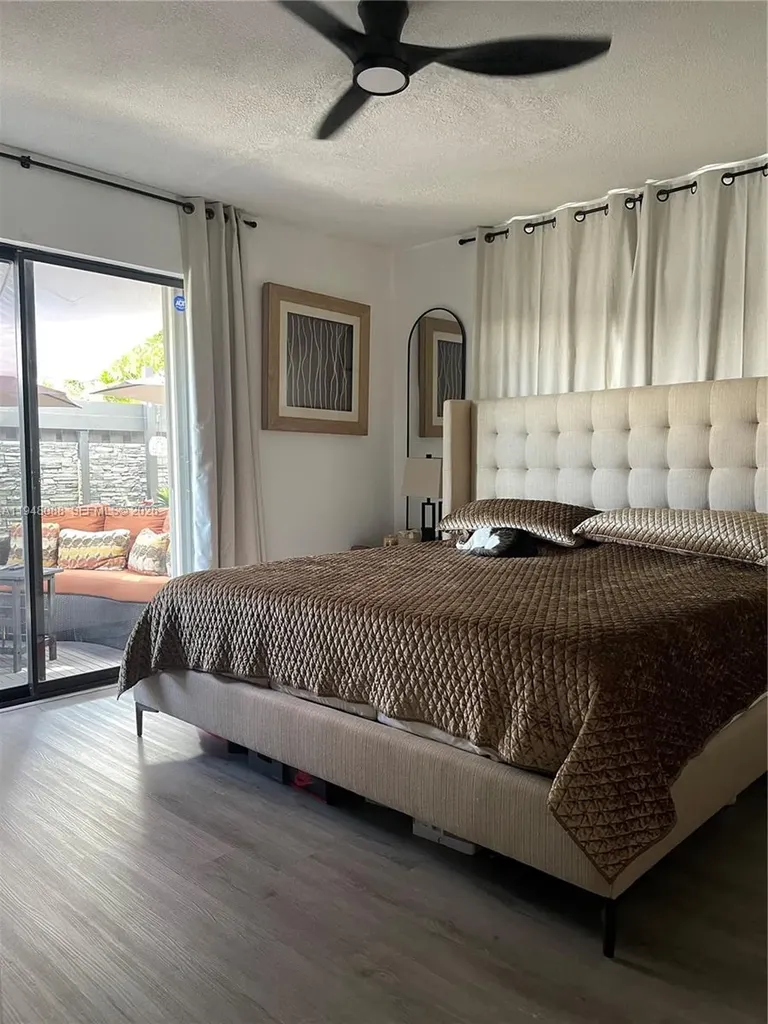 5821 NE 18th Avenue Fort Lauderdale FL 33334