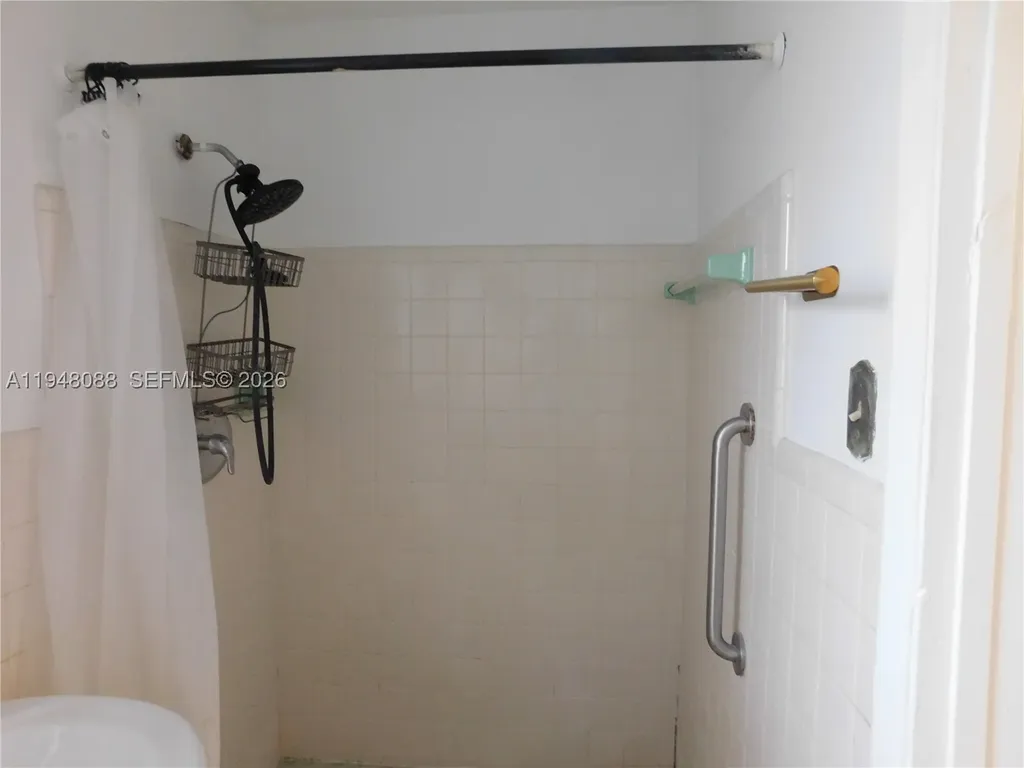 5821 NE 18th Avenue Fort Lauderdale FL 33334