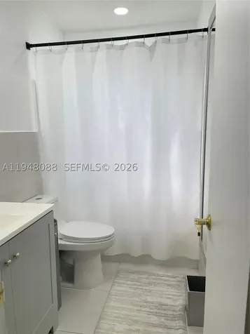 5821 NE 18th Avenue Fort Lauderdale FL 33334