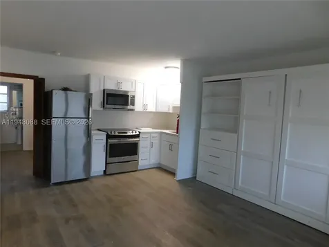 5821 NE 18th Avenue Fort Lauderdale FL 33334