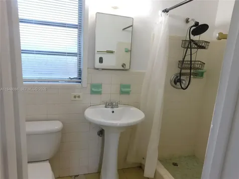 5821 NE 18th Avenue Fort Lauderdale FL 33334