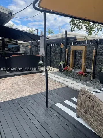 5821 NE 18th Avenue Fort Lauderdale FL 33334