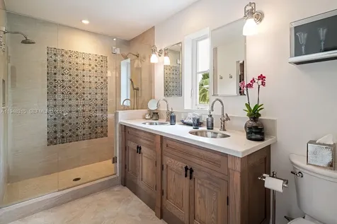 1234 S Greenway Drive Coral Gables FL 33134