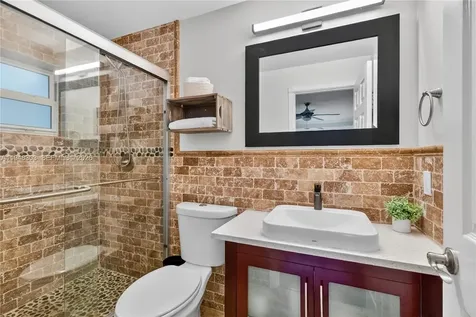 4761 NE 18th Avenue Oakland Park FL 33334