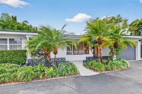 4761 NE 18th Avenue Oakland Park FL 33334