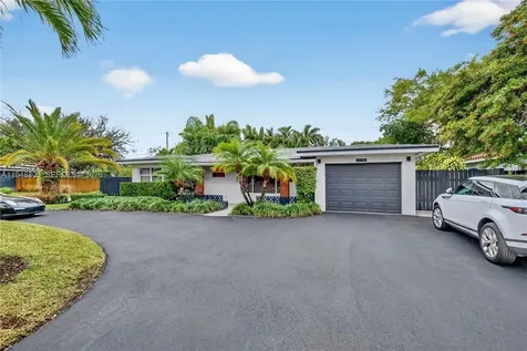4761 NE 18th Avenue Oakland Park FL 33334