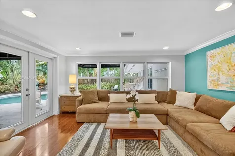 4761 NE 18th Avenue Oakland Park FL 33334