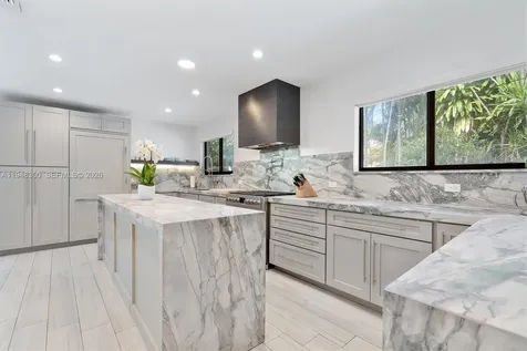 10570 NE 3rd Avenue Miami Shores FL 33138