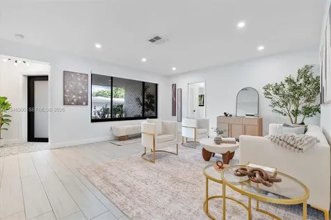 10570 NE 3rd Avenue Miami Shores FL 33138
