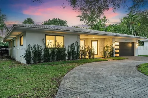 10570 NE 3rd Avenue Miami Shores FL 33138