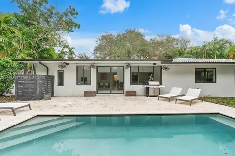 10570 NE 3rd Avenue Miami Shores FL 33138