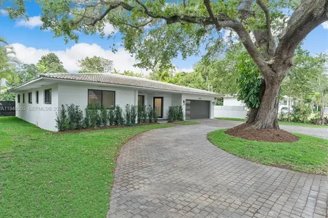 10570 NE 3rd Avenue Miami Shores FL 33138