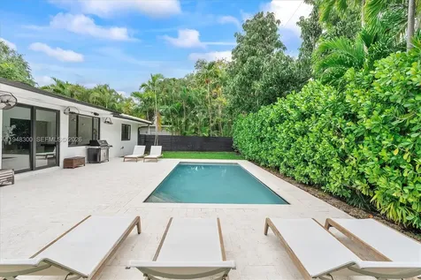 10570 NE 3rd Avenue Miami Shores FL 33138