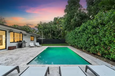 10570 NE 3rd Avenue Miami Shores FL 33138