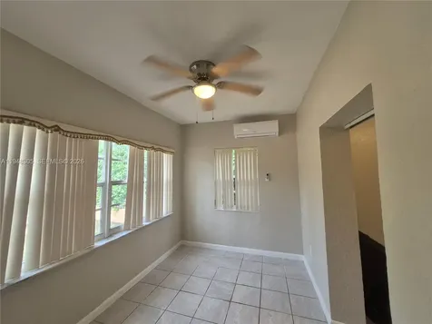 28 NE 49th Street Miami FL 33137