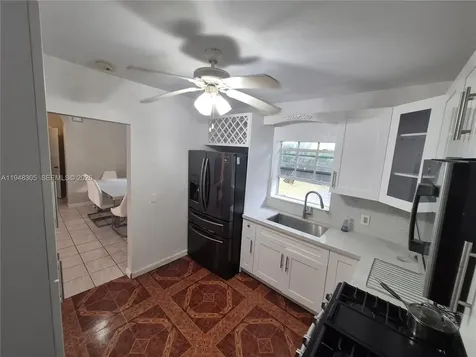 28 NE 49th Street Miami FL 33137