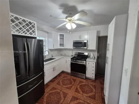 28 NE 49th Street Miami FL 33137