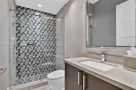 6860 Queenferry Circle Boca Raton FL 33496