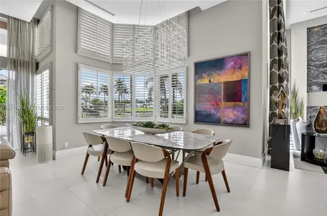 6860 Queenferry Circle Boca Raton FL 33496