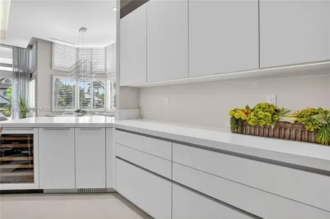 6860 Queenferry Circle Boca Raton FL 33496