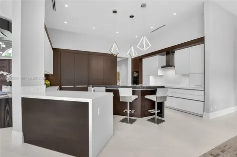 6860 Queenferry Circle Boca Raton FL 33496