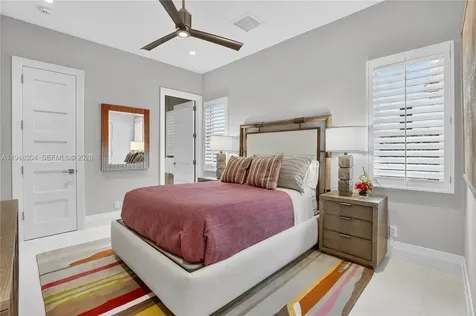 6860 Queenferry Circle Boca Raton FL 33496